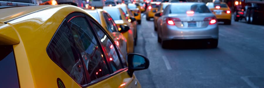 Как стать таксистом в Москве?